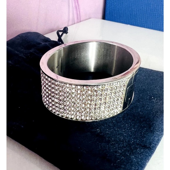 NWT Swarovski Intervalle signed crystal bangle Medium - Picture 2 of 9